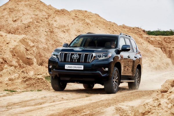 land-cruiser-2017-01 land-cruiser-2017-01