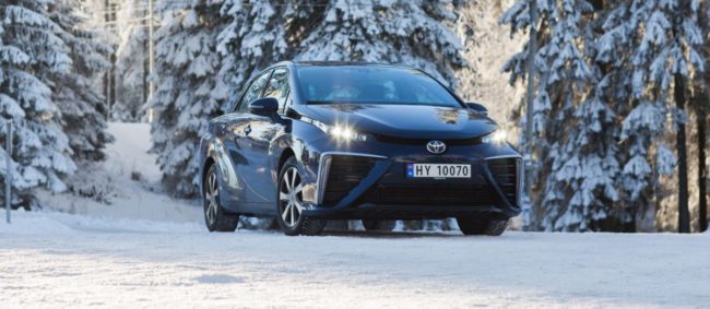 Protéger votre voiture Toyota en hiver