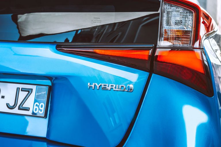 Voiture hybride Toyota à Namur