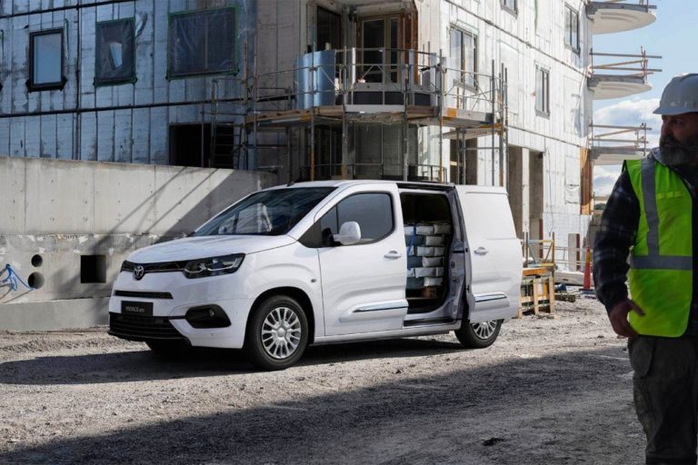 Véhicule utilitaire Proace City Van