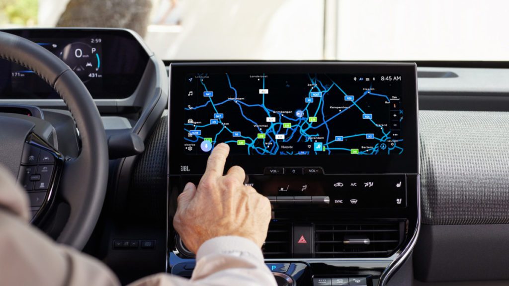 Intérieur de la voiture Toyota Bz4x 100% électrique